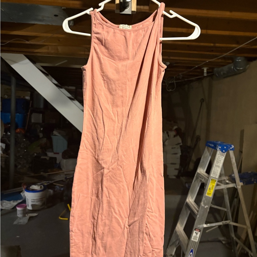 Heart Hips Sleeveless Coral Midi Dress